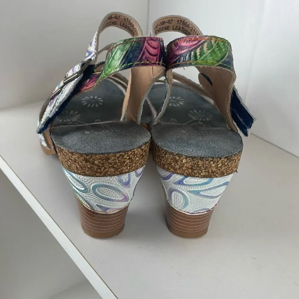 L’Artiste by Spring Step Bakiki Floral Embossed Leather Strappy Sandals 42